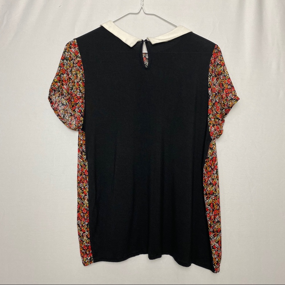 Zara | Collared Floral Top - Picture 2 of 4